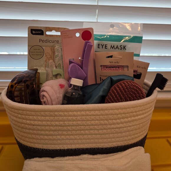 Spa Day Set - Picture 2 of 6